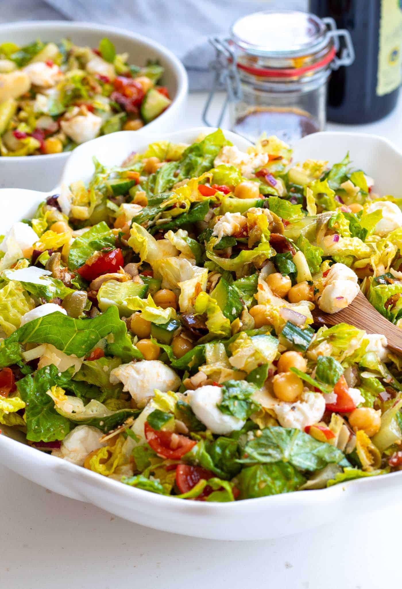 10-Minute Mediterranean Chopped Salad