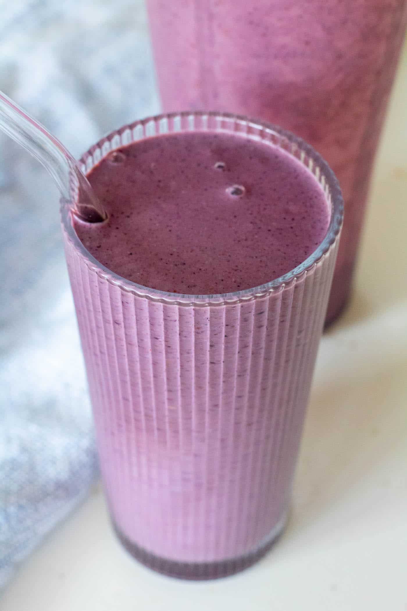 Low Sugar Blueberry Smoothie Recipe (Blood Sugar Friendly Recipe)