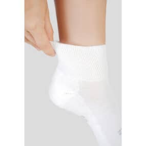 ankle socks hiking running everyday merino wool lifestyle3 4