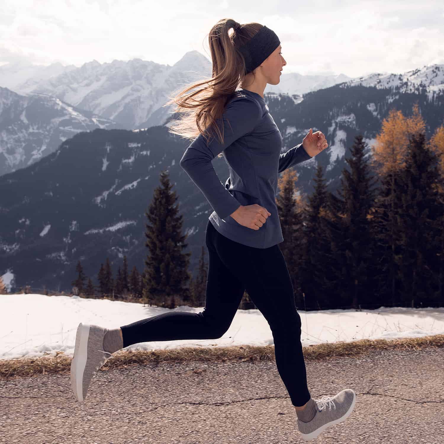 Merino Cushioned Ankle Socks for Sweat Free Running - Go