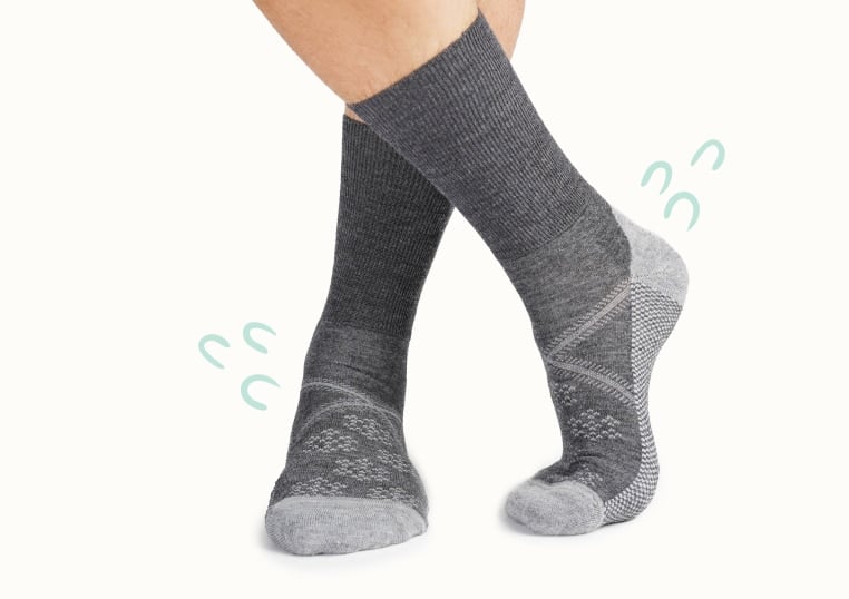no sweat moisture wicking socks