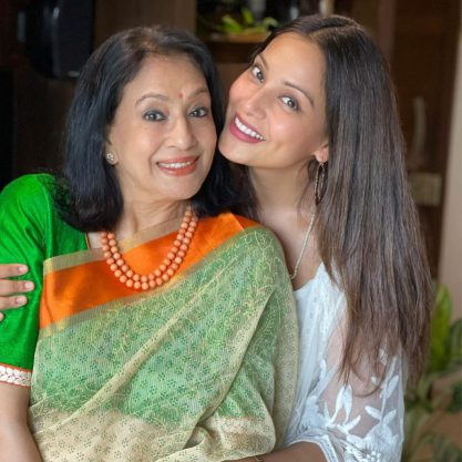 Bipasha Basu Age, Height, Biography 2021 Wiki, Net Worth, Boyfriend Bipasha Basu Age Height Husband Family Mom Biography