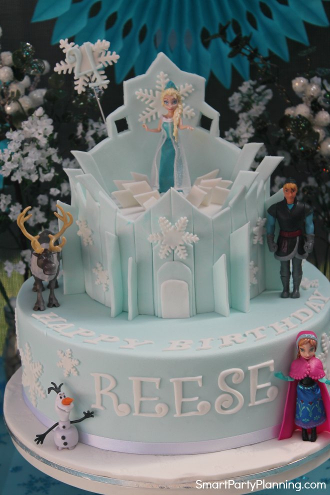 How To Create An Easy Frozen Party The Girls Will Love