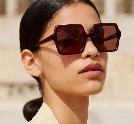square sunglasses for oval face