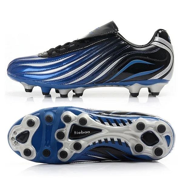 womens soccer cleats clearance