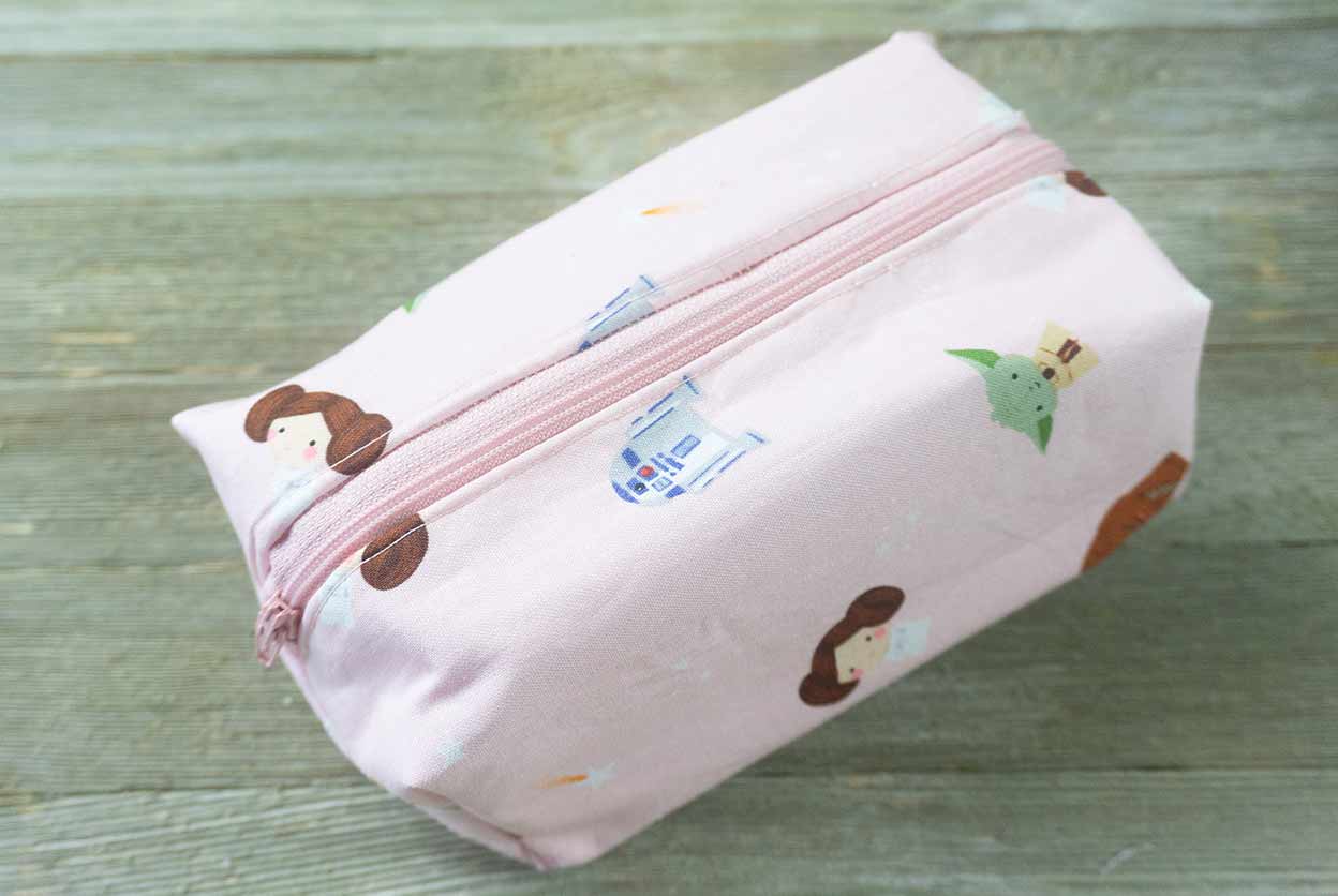 Boxy Travel Cosmetic Bag - Easy Sewing Tutorial