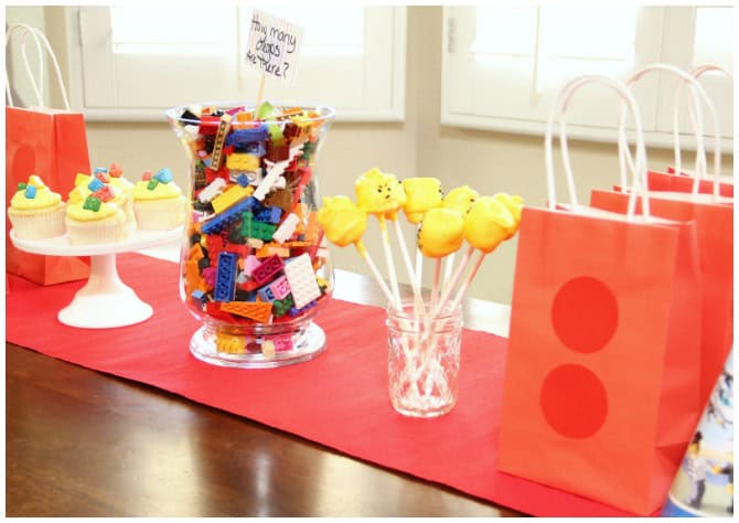 lego party table ideas