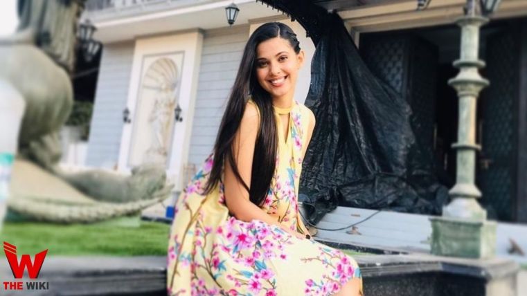 Alice Kaushik (Actress) Height, Weight, Age, Affairs, Biography & More 15 Alice Kaushik (Actress)