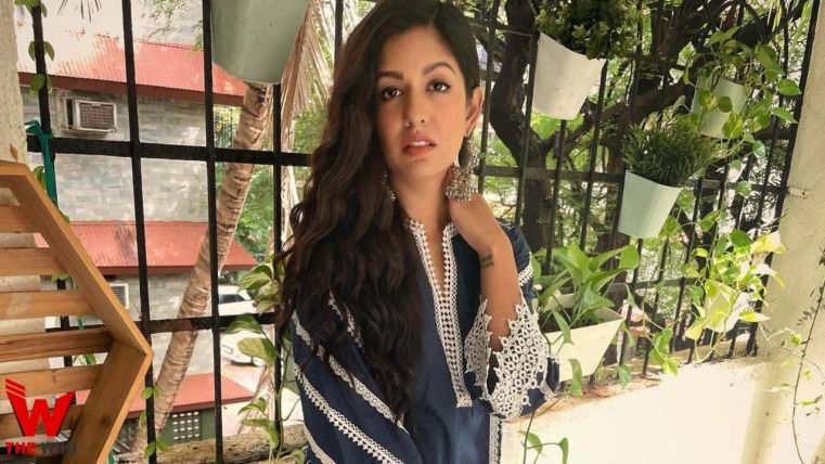 Ishita Dutta (Actress) Height, Weight, Age, Affairs, Biography & More 19 Ishita Dutta (Actress)