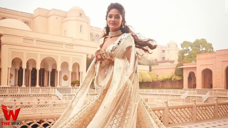 Sushrii Shreya Mishraa (Actress) Height, Weight, Age, Affairs, Biography & More 15 Sushrii Shreya Mishraa (Actress)
