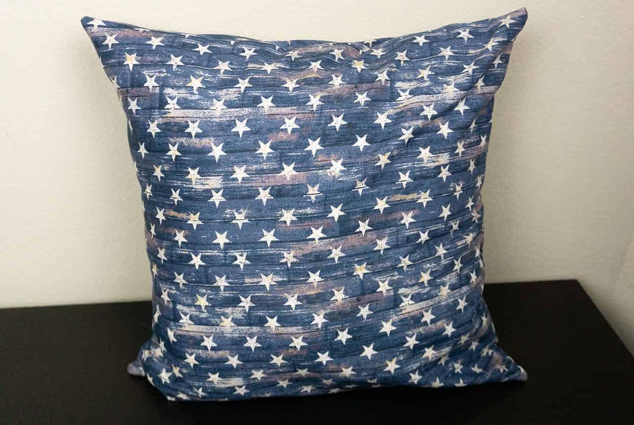 Easy DIY Pillow Covers Sewing Tutorial