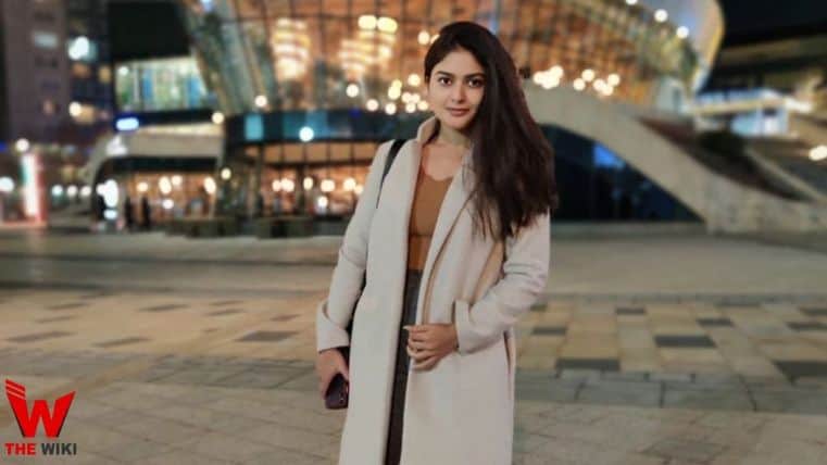 Vaibhavi Shandilya (Actress)