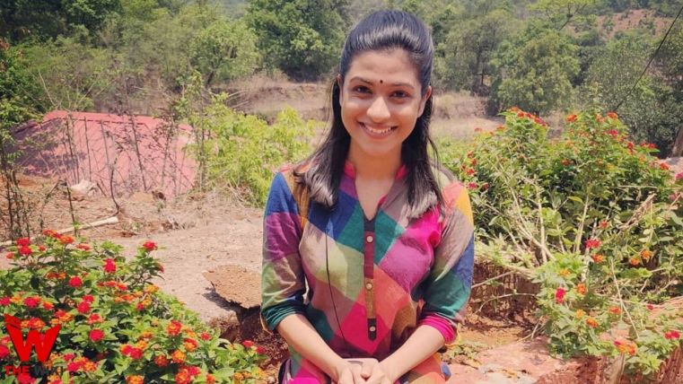 Amruta Pawar (Actress) Height, Weight, Age, Affairs, Biography & More 15 Amruta Pawar (Actress)