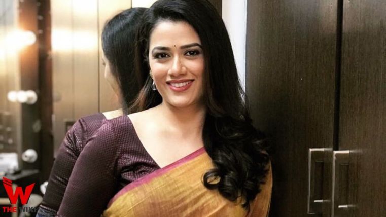 Girija Oak Godbole (Actress) Height, Weight, Age, Affairs, Biography & More 15 Girija Oak Godbole (Actress)