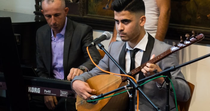Syrian Refugee Musician Dlan Dary