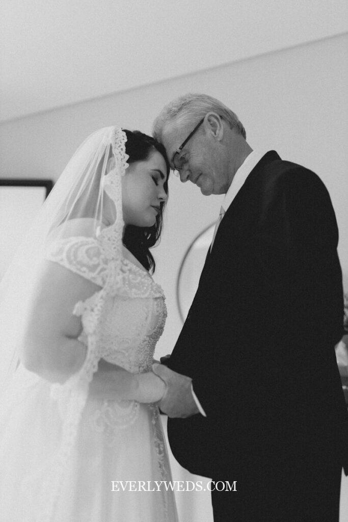Father daughter wedding dance to classic tearjerker song at reception