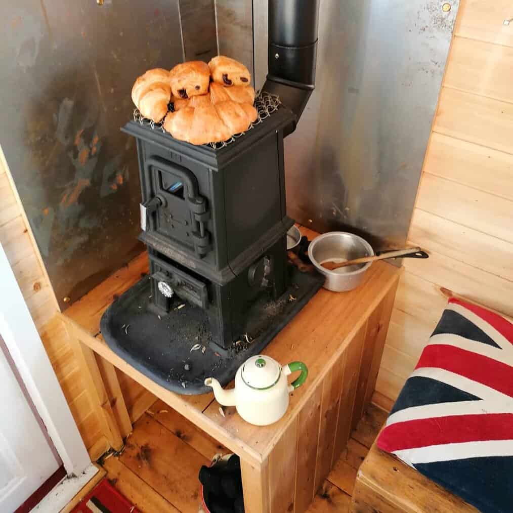 cooking with the pipsqueak stove