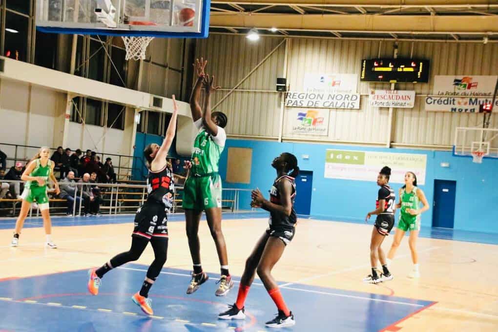 France NF1 - Arame Niang (Pivot Escaudain) : "Je suis et je resterai toujours prête à défendre les couleurs de l'équipe nationale du Sénégal" - wiwsport