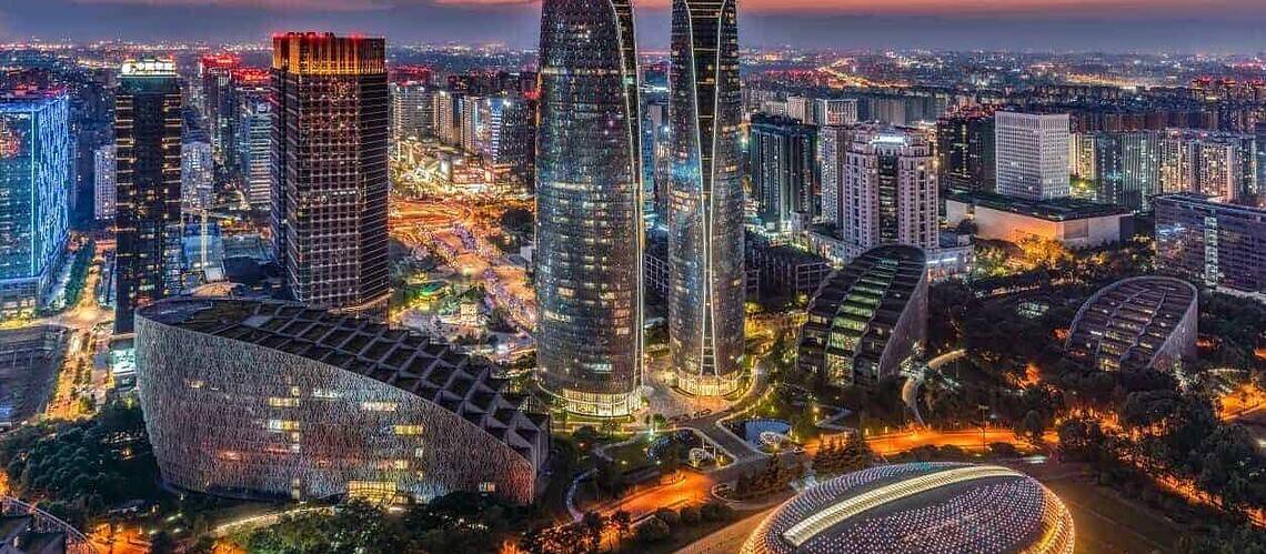 Night aerial view of twin towers of the Tianfu International Financial Center (PRNewsfoto/Chengdu Bureau of Commerce)