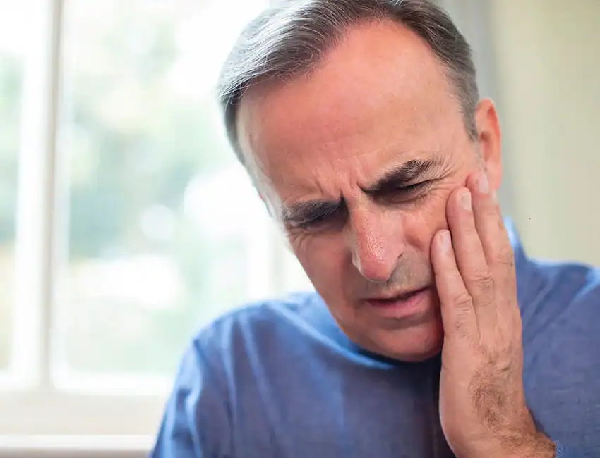 emergency dentist immediately in Woodland Hills