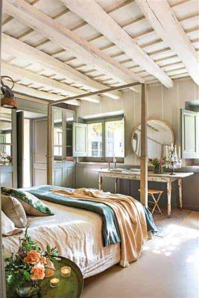 Very Stylish Bedroom Decor Ideas For The Wall In Front Of The Bed