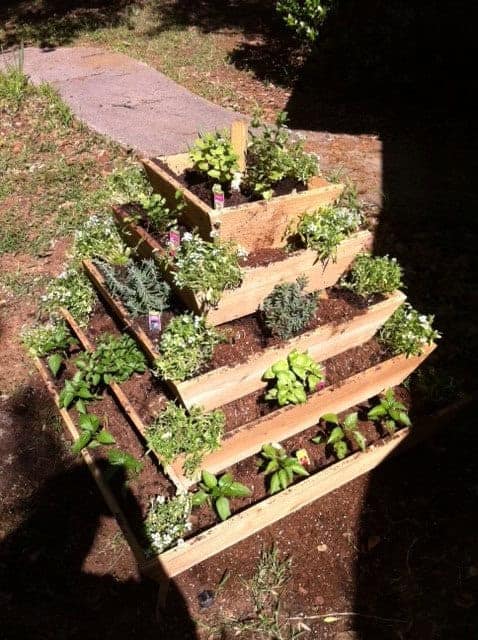 Pyramid Planter Source