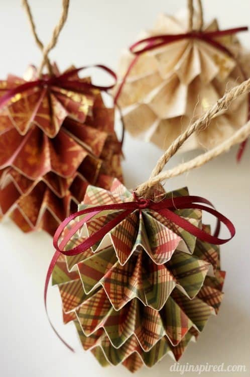 2. DIY Paper Christmas Ornaments