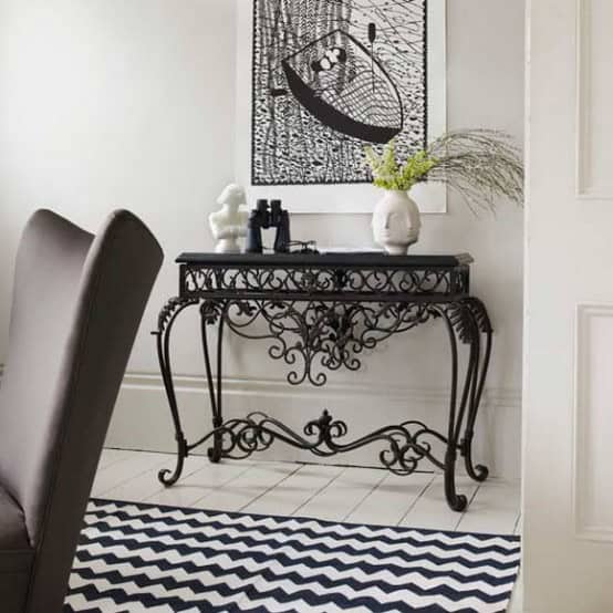 10 ideas of black and white hallways and entries as a good examples of traditionality