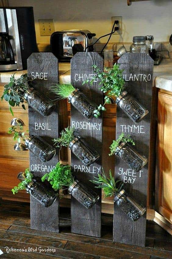 DIY Herbs Garden Is Always A Great Idea For Your Kitchen DIY Herbs Garden Is Always A Great Idea For Your Kitchen