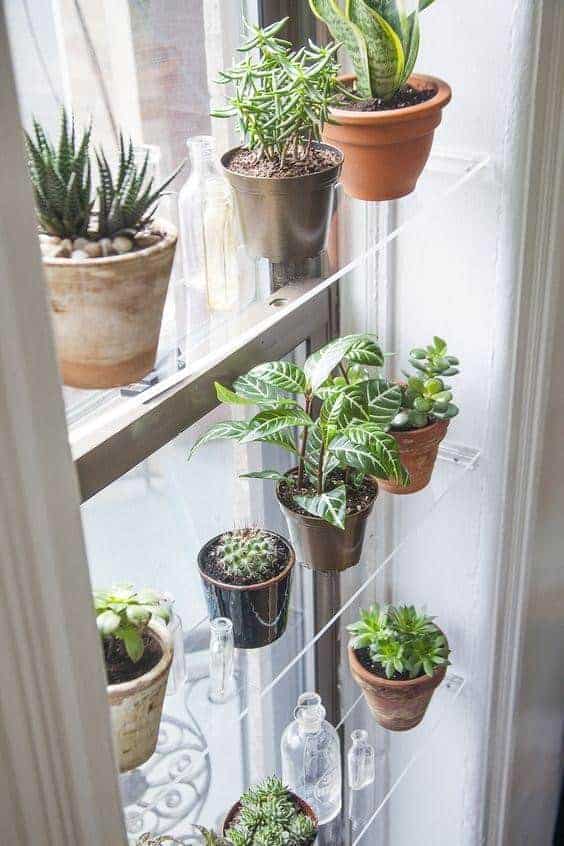 DIY Ideas for Students to Decorate Their Dorm Room