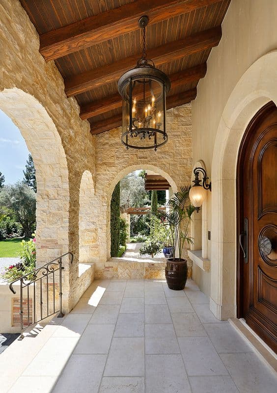 Andalusian House With Classic and Rustic Touch Andalusian House With Classic and Rustic Touch