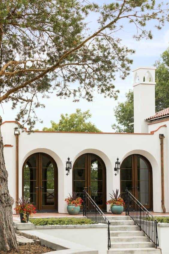 Andalusian House With Classic and Rustic Touch Andalusian House With Classic and Rustic Touch