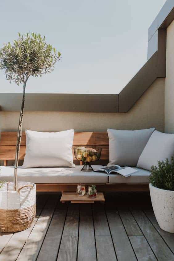 Infallible ideas to take advantage of them and get more out of small terraces
