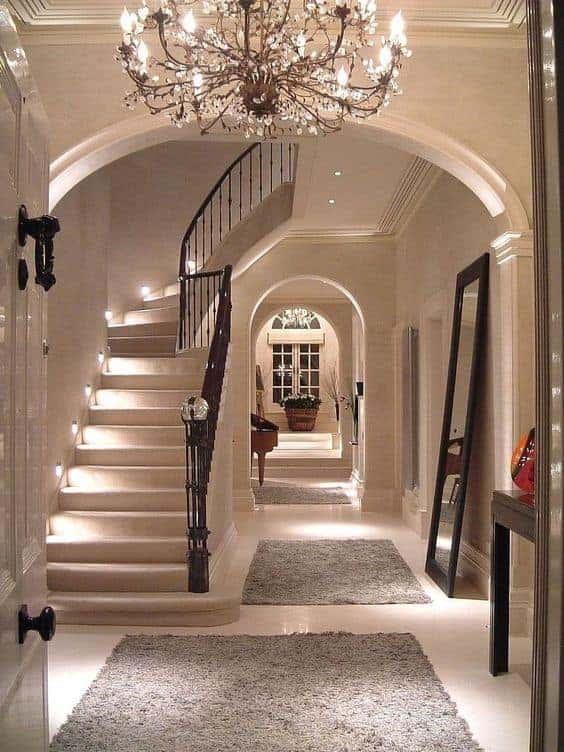 Easy Ideas to Illuminate Dark Hallways