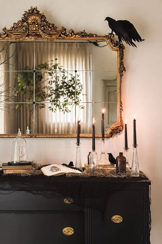 Elegant Halloween Decor to Mesmerize Your Guests