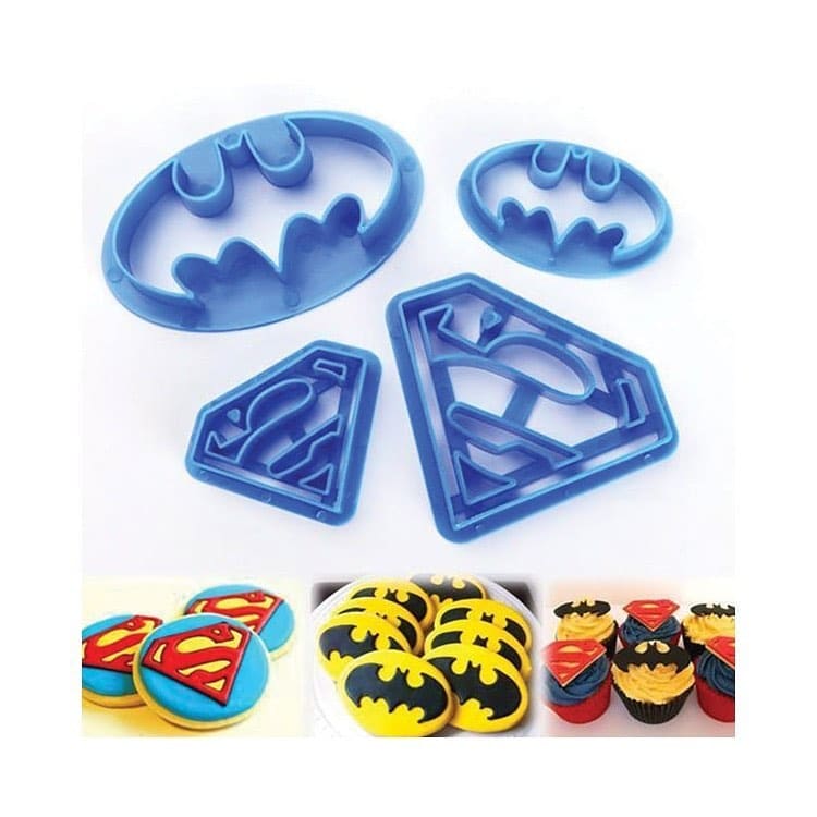 Superman and Batman Logo Cookie Cutter Set