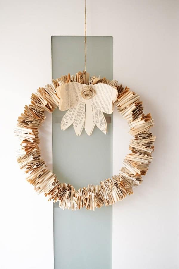 1. Rustic Folded Book Page Wreath 1. Rustic Folded Book Page Wreath