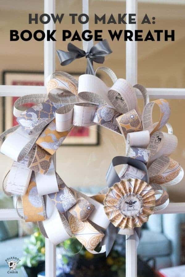 2. Make a colorful book page wreath 2. Make a colorful book page wreath