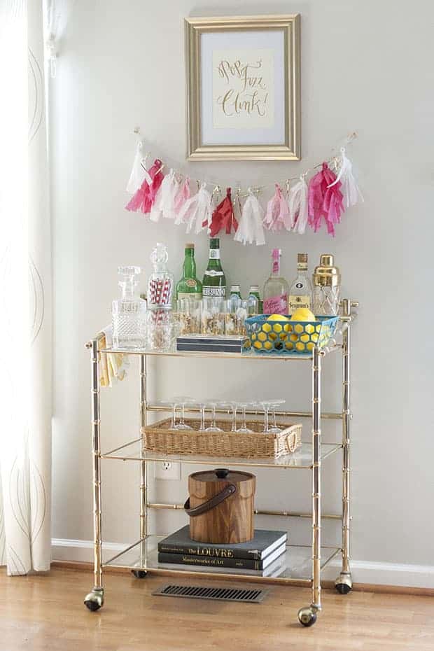 15 Delightful Comact Bar Cart Design Ideas for Small Spaces 12