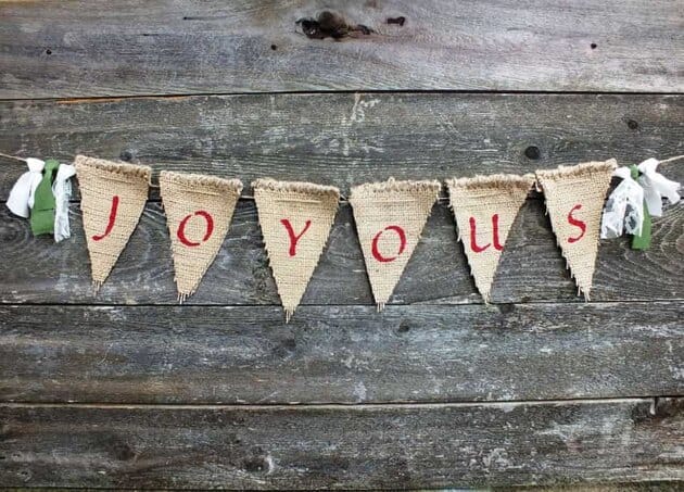 15 Creative Christmas Banner Ideas (1)