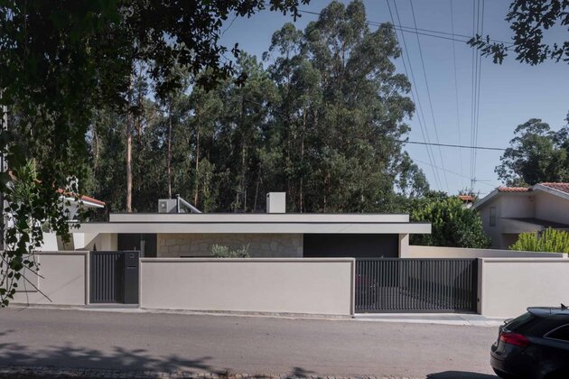 Casa em Famalicão by Pedro Lima da Costa in Portugal