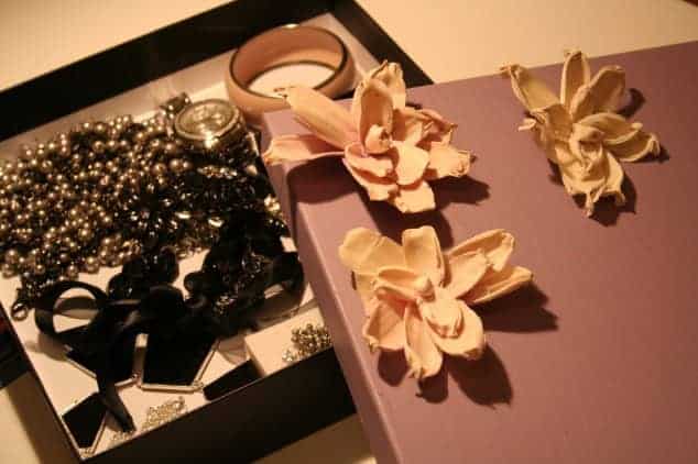 15 Fascinating DIY Jewelry Box Ideas 15
