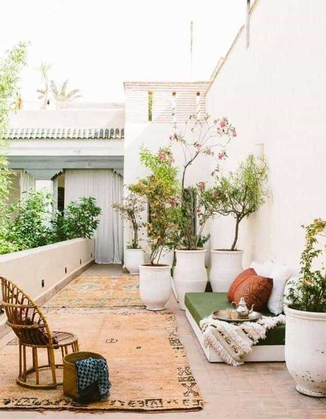 The Keys to a Bohemian Terrace
