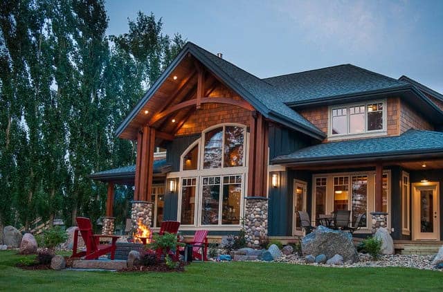17 Beautiful Rustic Exterior Design Ideas 17