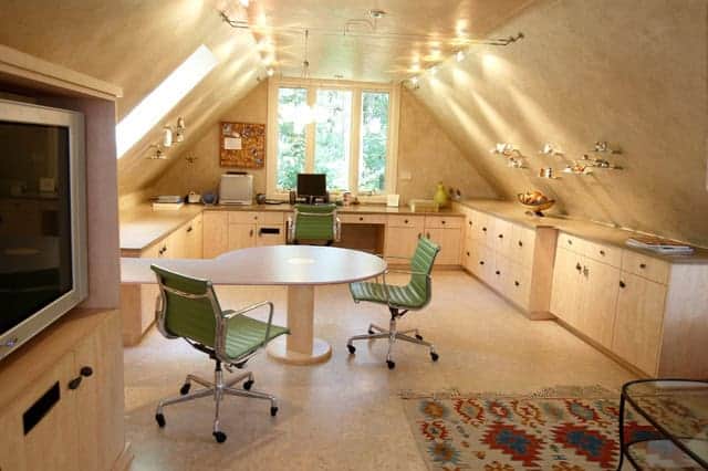 16 Magnificent Attic Office Design Ideas 16