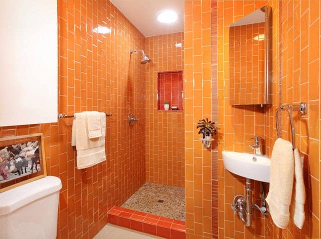 18 Small but Functional Shower Design Ideas 17