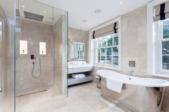 21 Outstanding Ideas For Decorating Your Dream Bathroom Properly 21