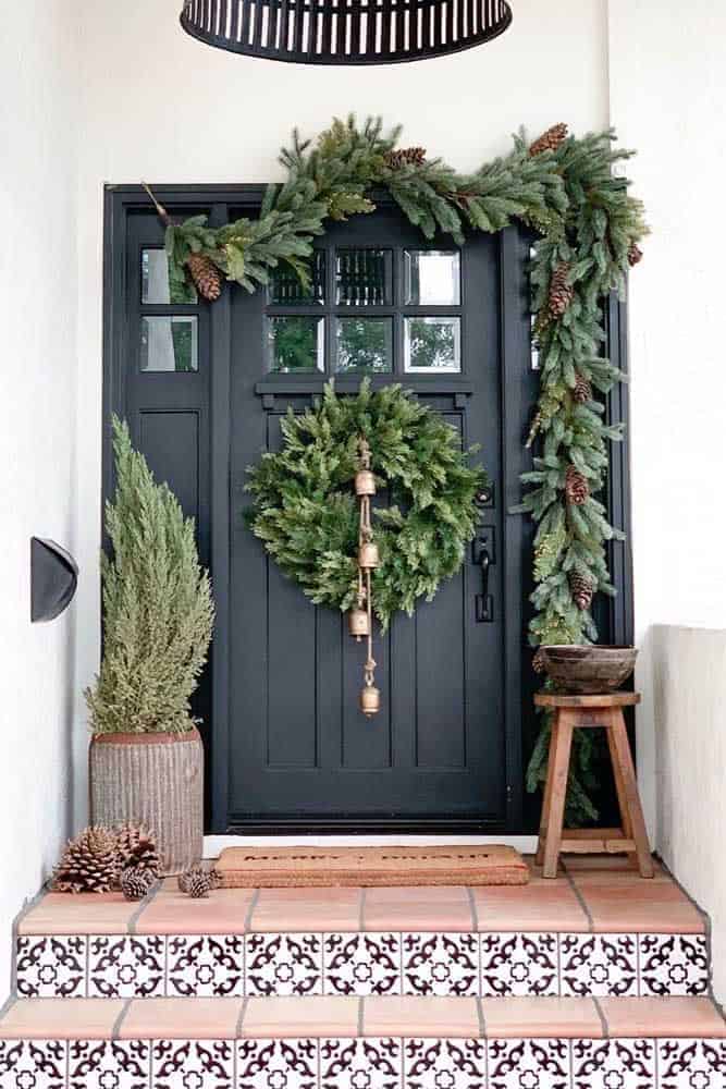 Christmas Garland - What is It and Decoration Gallery