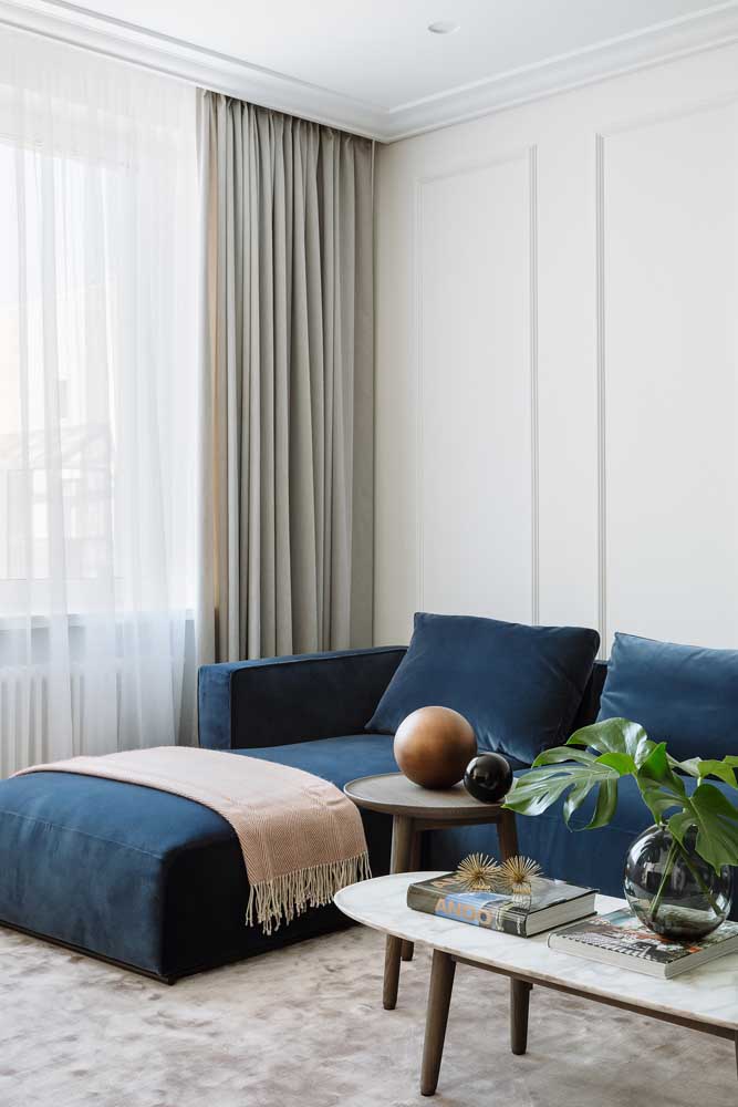 Inspirational & Unique Navy Blue Sofas For The Living Room
