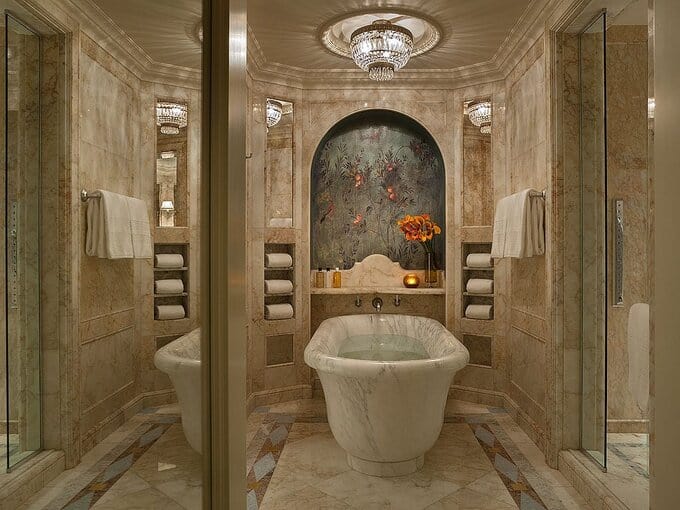 10 Extravagant Bathrooms Which Are Synonym For Luxury & Elegance 10 Extravagant Bathrooms Which Are Synonym For Luxury & Elegance